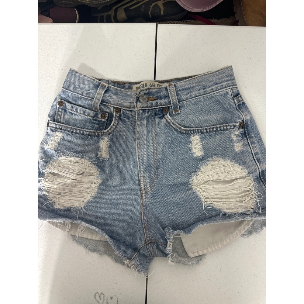 Levi's 505 Denim Jean Shorts Distressed Light Wash Cutoff Festival Size W32